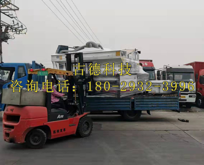 古德玻璃打砂機(jī)發(fā)往東莞
