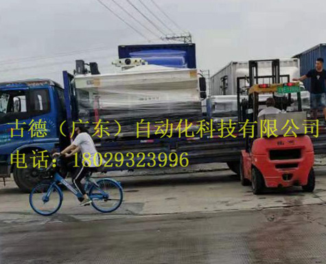 古德玻璃打砂機發(fā)往陜西