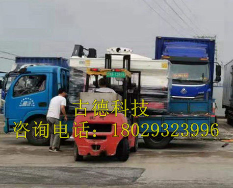 古德玻璃打砂機(jī)發(fā)往清遠(yuǎn)安裝調(diào)試現(xiàn)場