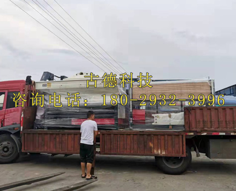 古德玻璃打砂機發(fā)往瀘州