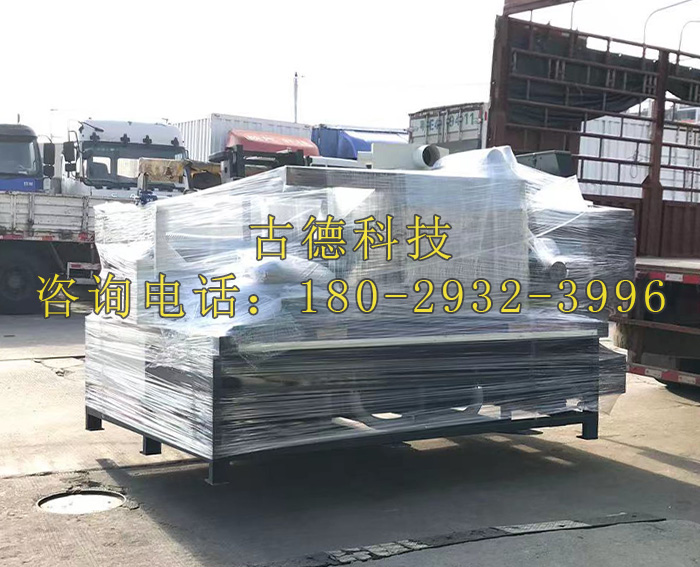 古德玻璃打砂機(jī)發(fā)往南寧