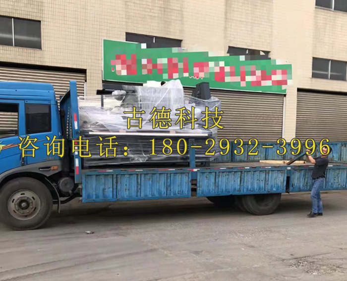 古德玻璃打砂機(jī)發(fā)往四川