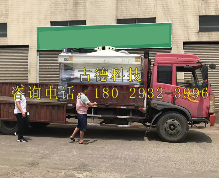古德玻璃打砂機(jī)發(fā)往廈門